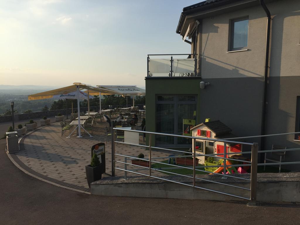 Wellness Pension Inovec Jalsove ภายนอก รูปภาพ